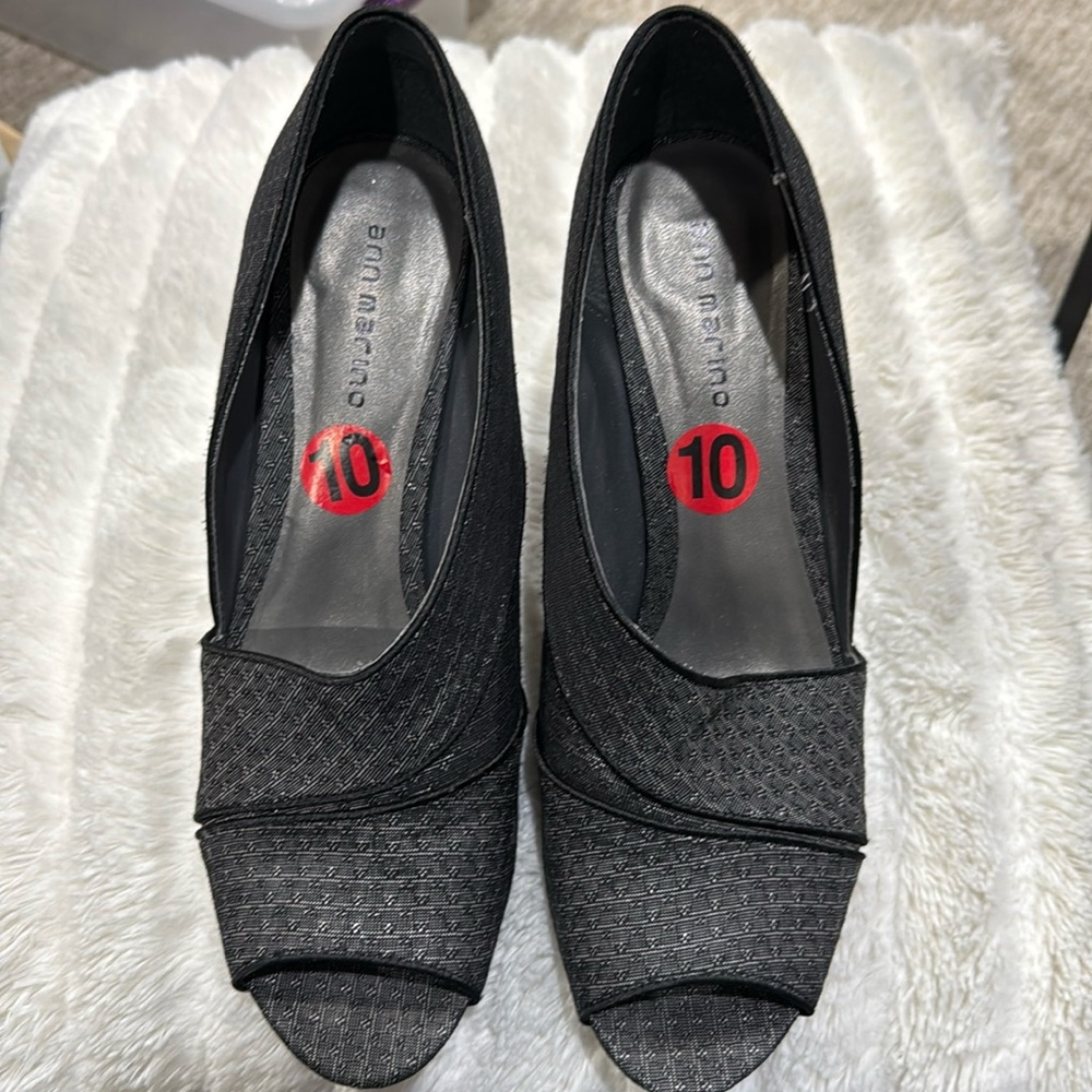 NWOB Ann Marino Fabric Pumps | Size 10 | Grey, Silver & Black | Never Worn